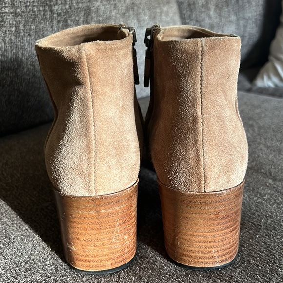 Alberto Fermani Brown Suede Ankle Boots - Picture 4 of 16